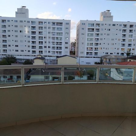 Apto Jairo E Eliane Com 03 Quartos E Garagem Interna Lägenhet Sao Jose  Rum bild